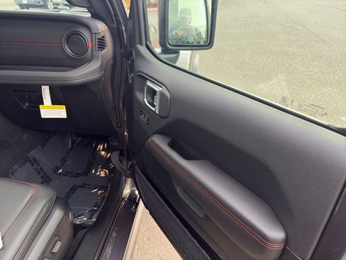 New 2026 Jeep Wrangler Unlimited Rubicon image 28