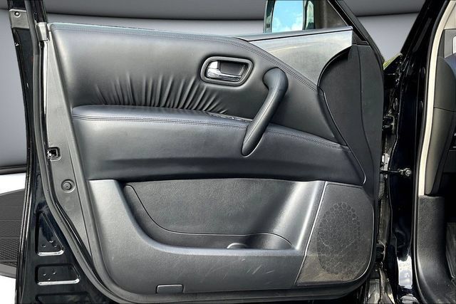 Used 2024 Nissan Armada SV RWD image 22