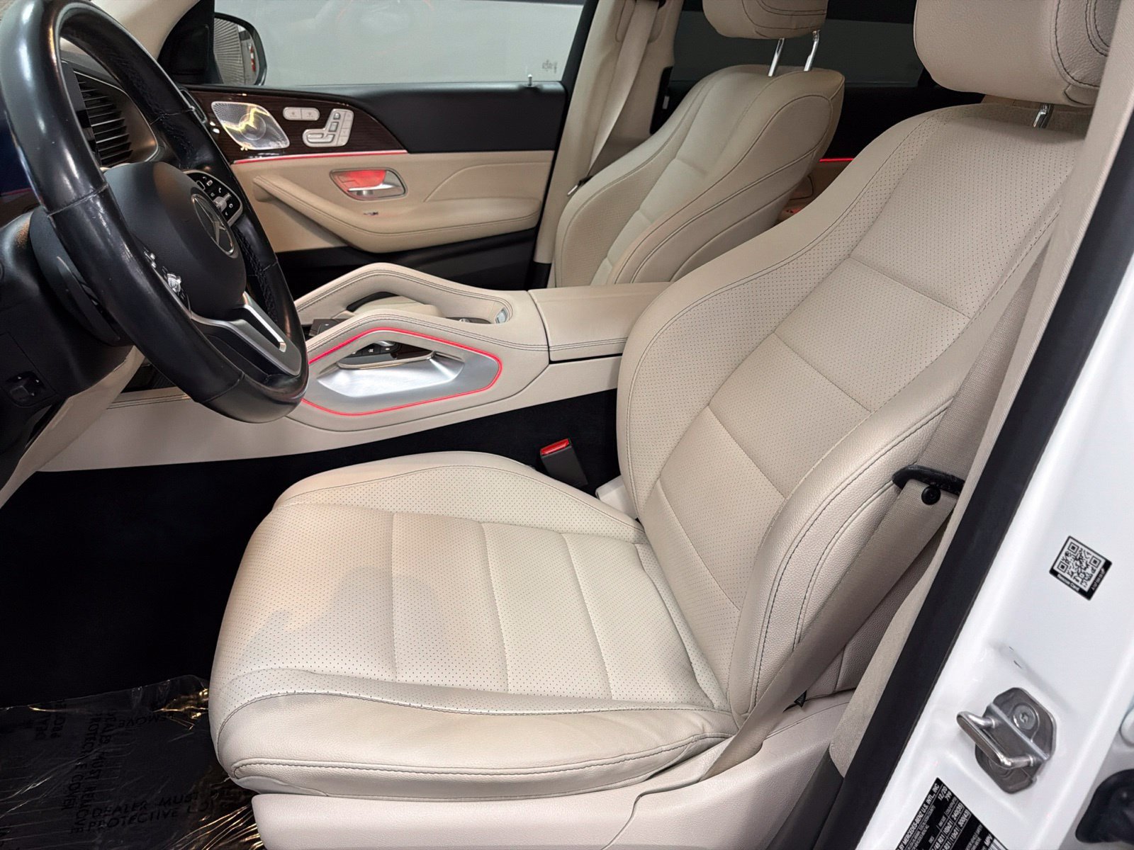 Used 2021 Mercedes-Benz GLS 450 4MATIC image 25