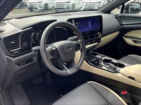 Used 2024 Lexus NX 350 AWD w/ Vision Package image 2