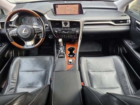 Used 2018 Lexus RX 450hL Premium w/ Premium Package AWD/4WD image 13