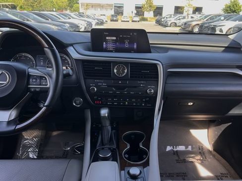 Used 2017 Lexus RX 350 FWD w/ Premium Package image 16