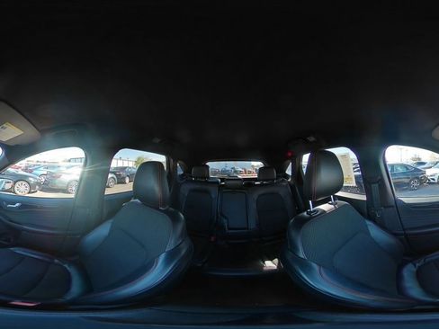 Used 2024 Ford Escape ST-Line image 43