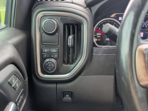 Used 2019 Chevrolet Silverado 1500 High Country RWD image 24