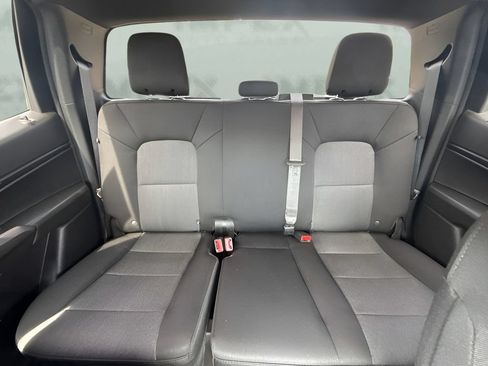 Used 2024 Chevrolet Colorado W/T RWD image 6