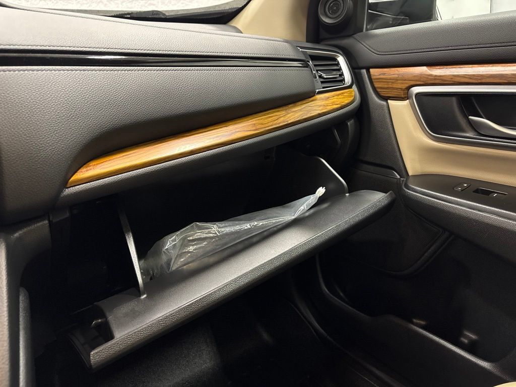 Used 2018 Honda CR-V Touring image 23