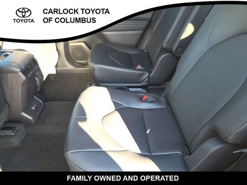 Used 2026 Toyota Highlander XLE AWD/4WD image 15