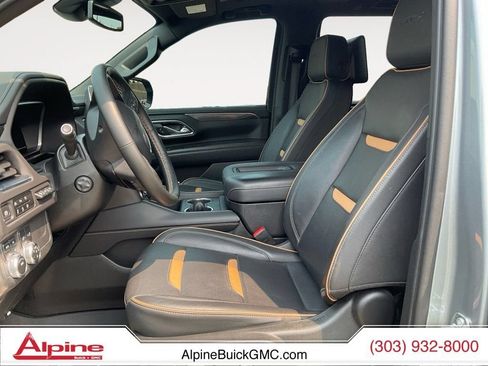 Used 2023 GMC Yukon AT4 w/ AT4 Premium Package AWD/4WD image 9