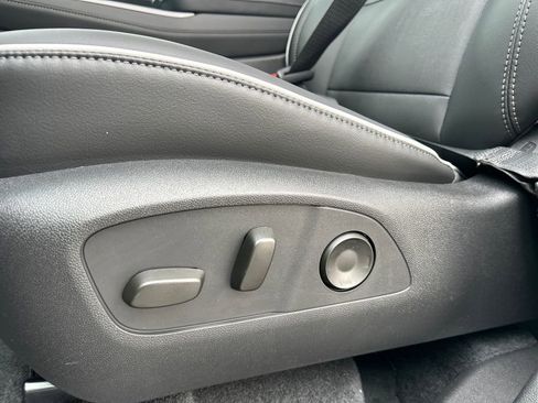 New 2026 Buick Enclave Preferred w/ Power Package AWD/4WD image 18