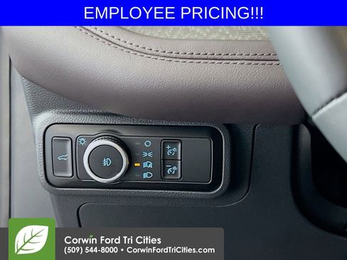 New 2026 Ford Explorer Platinum AWD/4WD image 20