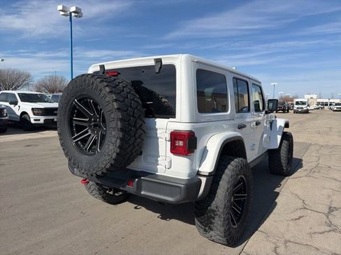 Used 2021 Jeep Wrangler Unlimited Rubicon image 4