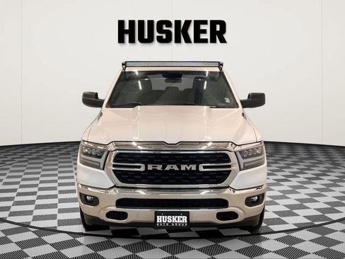 Used 2022 RAM 1500 Big Horn AWD/4WD image 3