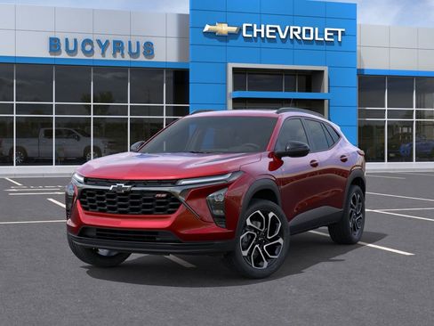 New 2026 Chevrolet Trax RS w/ Sunroof Package FWD image 6