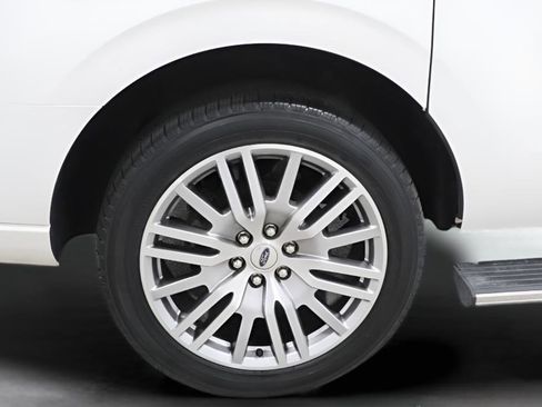 Used 2024 Ford Expedition Max Platinum AWD/4WD image 38