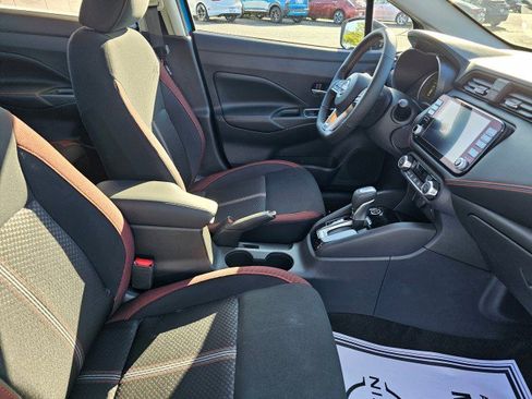 New 2025 Nissan Versa SR w/ Trunk Package image 12