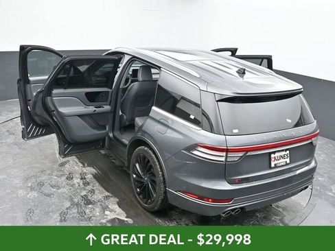 Used 2021 Lincoln Aviator Reserve w/ Equipment Group 208A AWD/4WD image 63
