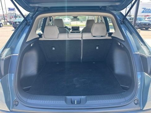 Used 2023 Honda HR-V LX image 12