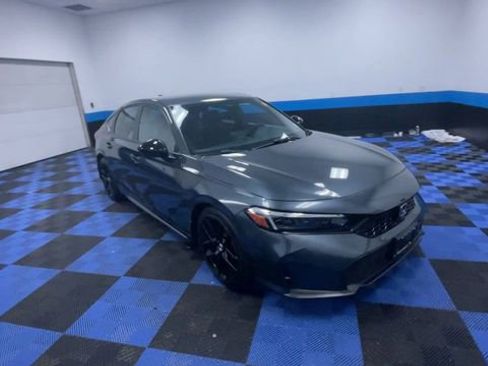 Certified 2025 Honda Civic Sport image 6