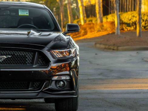 Used 2017 Ford Mustang GT Premium w/ GT Performance Package image 36