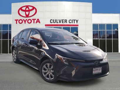 New 2025 Toyota Corolla LE