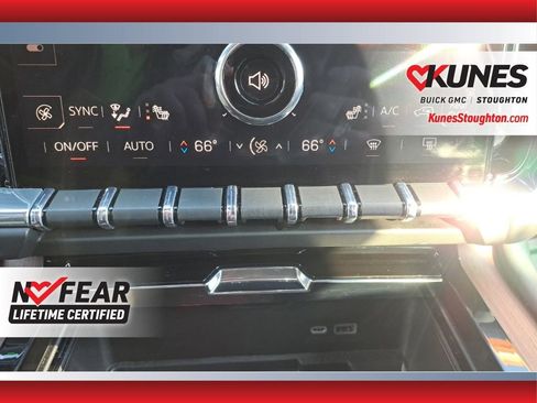 Used 2024 Ford Mustang Dark Horse image 60