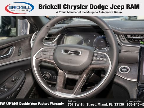 New 2025 Jeep Grand Cherokee Limited image 21