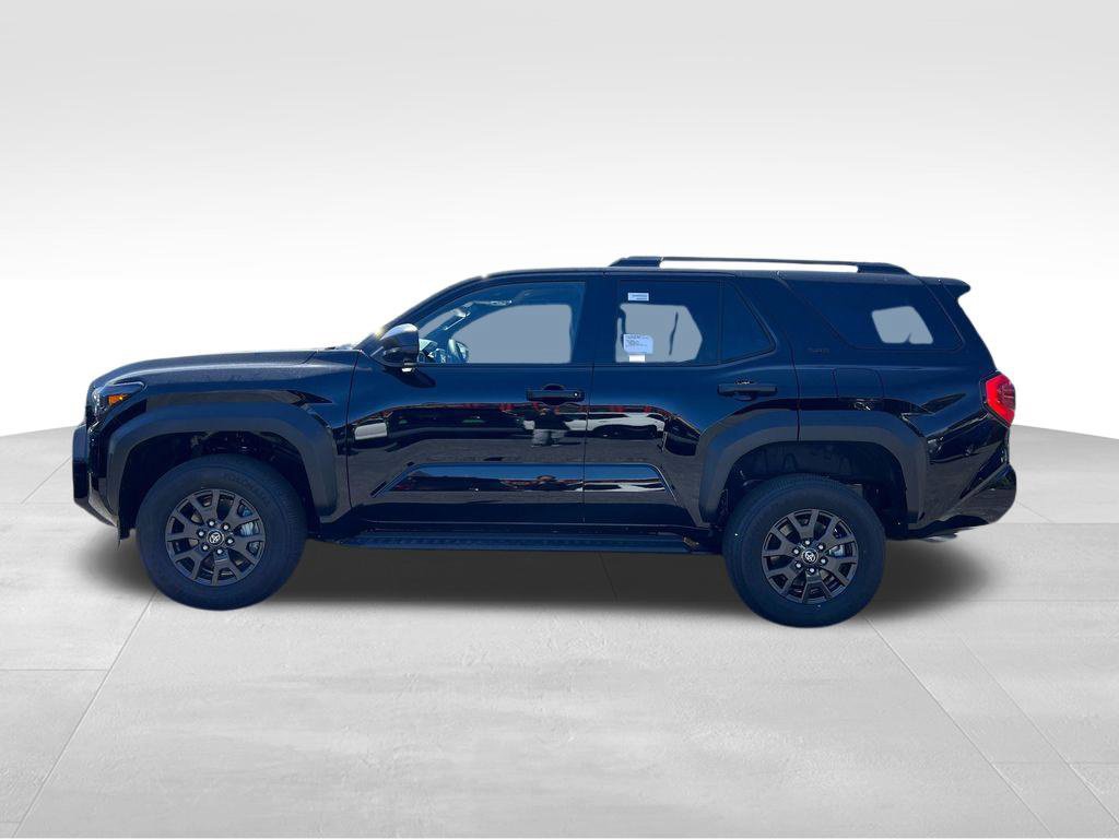 New 2026 Toyota 4Runner SR5 AWD/4WD image 2