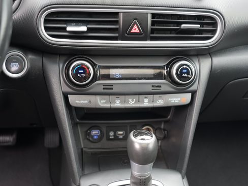 Used 2021 Hyundai Kona Ultimate FWD image 23