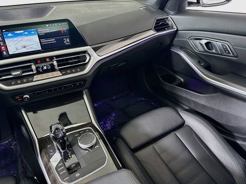 Used 2020 BMW 330i xDrive Sedan w/ Premium Package AWD/4WD image 24
