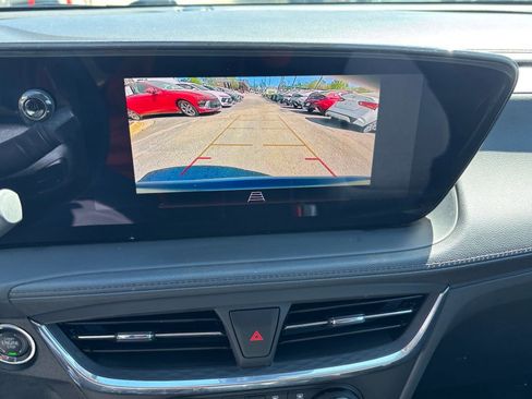 Used 2025 Buick Encore GX Preferred FWD image 24