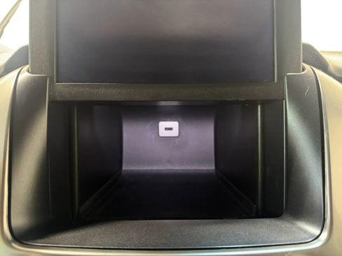 Used 2016 Chevrolet Suburban LTZ AWD/4WD image 29
