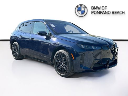 New 2026 BMW iX xDrive45 w/ M Sport Package image 1