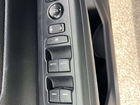 Used 2023 Honda CR-V Sport image 11