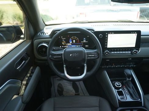 Used 2025 Chevrolet Colorado ZR2 w/ ZR2 Bison Edition AWD/4WD image 21