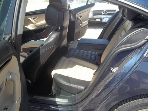 Used 2014 Volkswagen CC Executive image 7