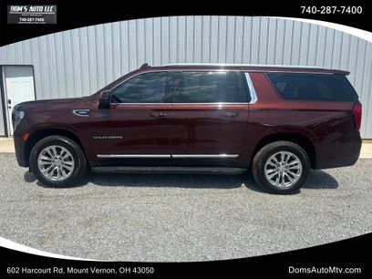 Used 2022 GMC Yukon XL SLT w/ SLT Premium Package