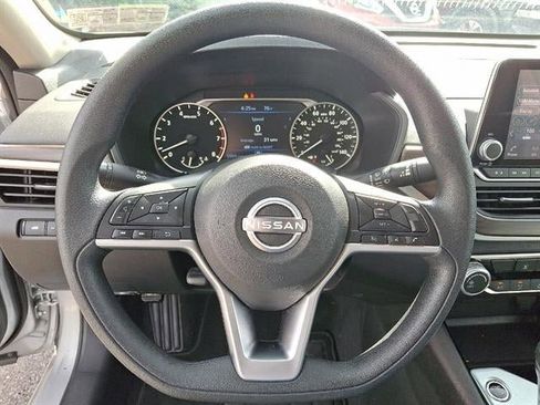 Certified 2024 Nissan Altima 2.5 SV image 49