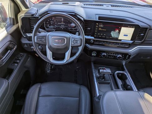 Used 2024 GMC Sierra 1500 SLT w/ SLT Convenience Package image 16