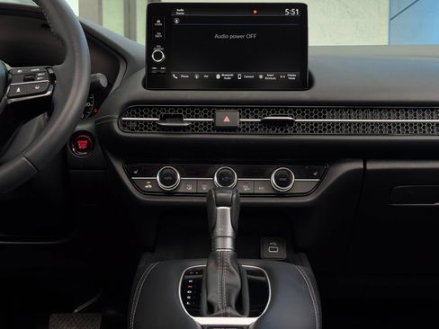 Used 2024 Honda HR-V EX-L image 19