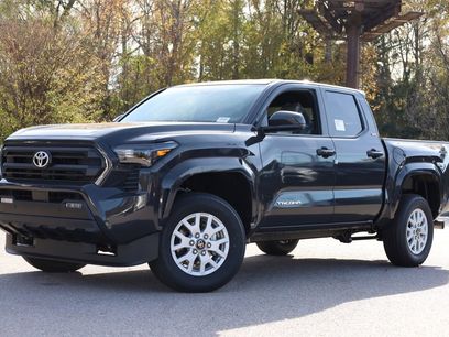 New 2025 Toyota Tacoma SR5