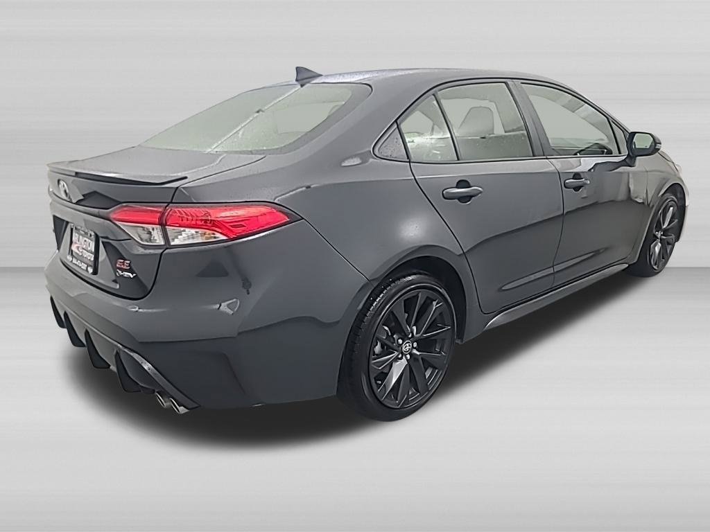 Used 2026 Toyota Corolla SE FWD image 5