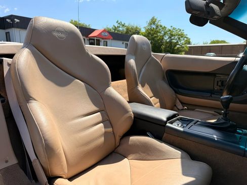 Used 1994 Chevrolet Corvette Convertible RWD image 27