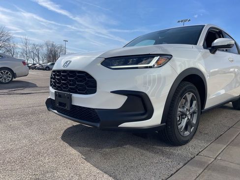 New 2026 Honda HR-V LX image 14