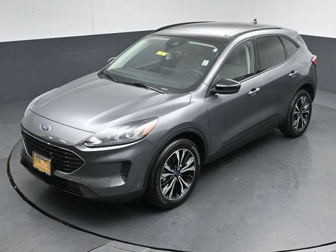Certified 2022 Ford Escape SE w/ SE Sport Appearance Package AWD/4WD image 43