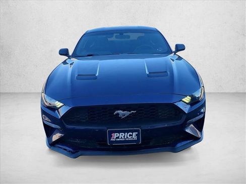 Used 2018 Ford Mustang Coupe w/ Equipment Group 101A image 8