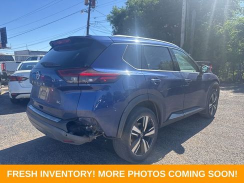 Used 2021 Nissan Rogue SL w/ Premium Package FWD image 2