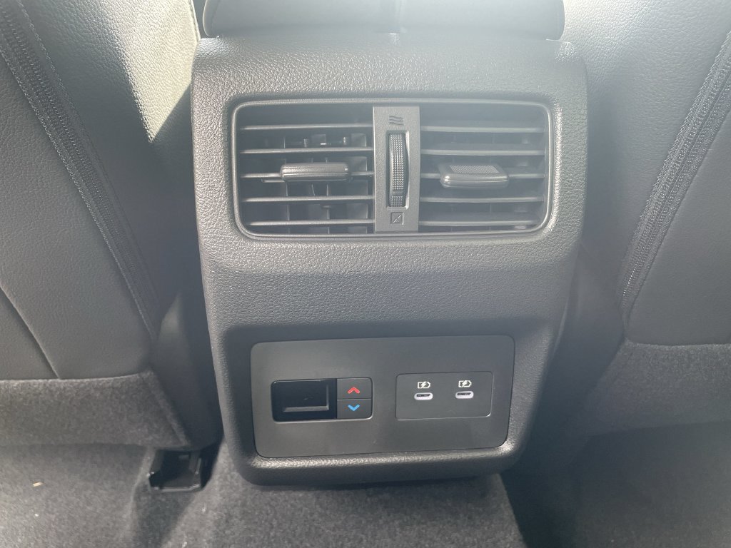 Certified 2025 Nissan Rogue SL w/ Tech Package AWD/4WD image 21