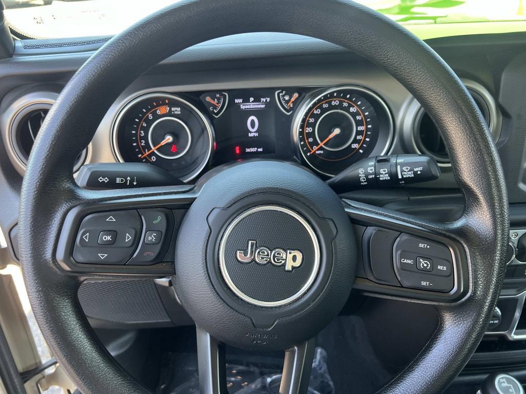 Used 2022 Jeep Wrangler Sport AWD/4WD image 14