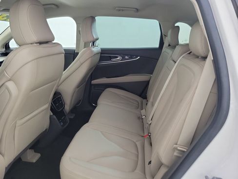 Used 2023 Lincoln Nautilus AWD image 10