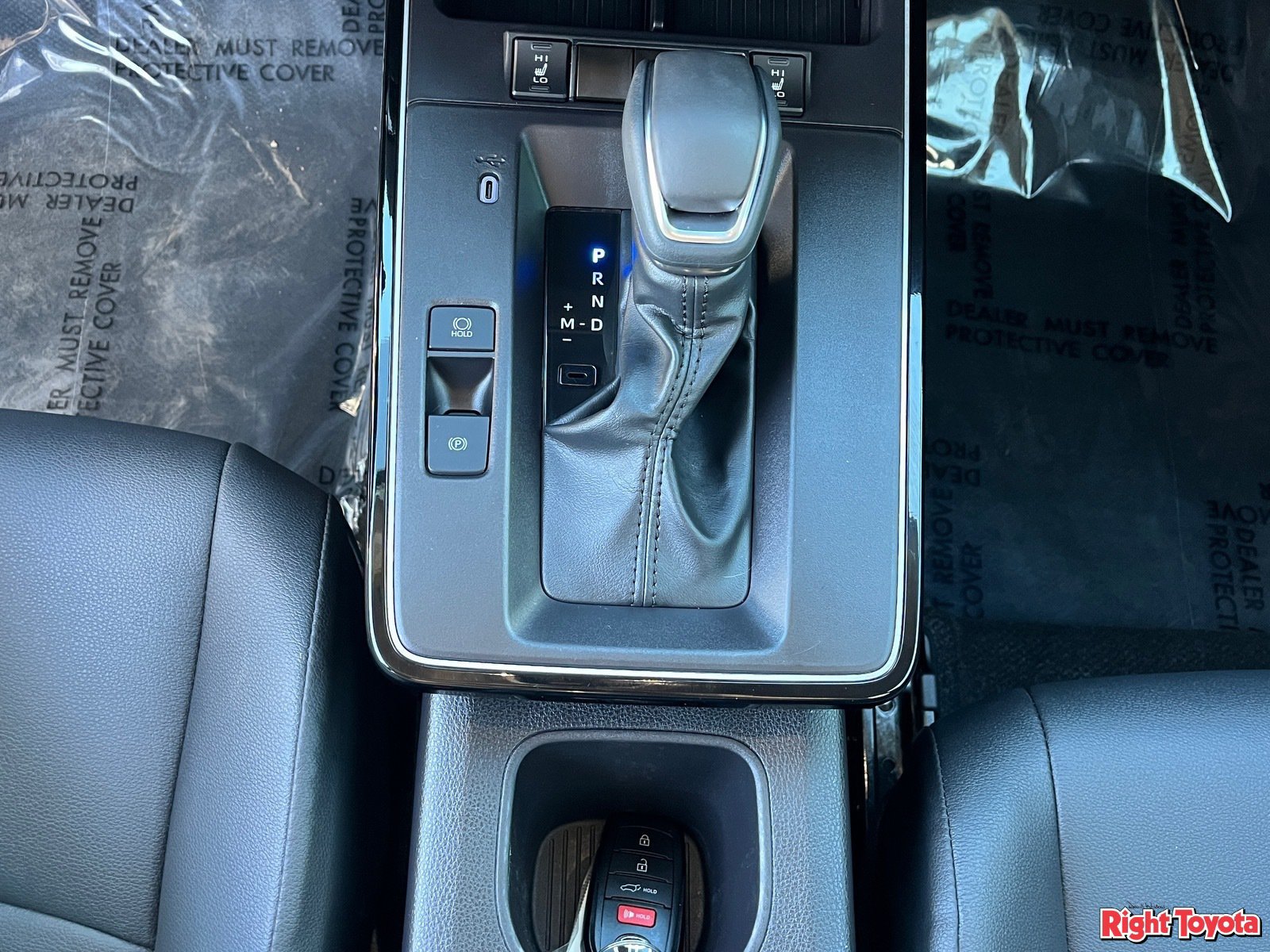 Certified 2026 Toyota Corolla Cross XLE w/ Convenience Package FWD image 31